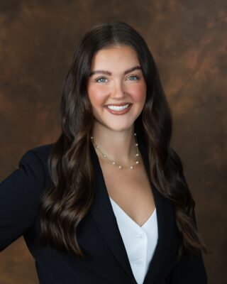 Headshot photo of Aly Redden